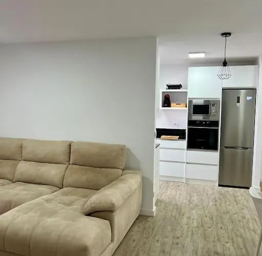 Detail Palmeras דירה אדחה