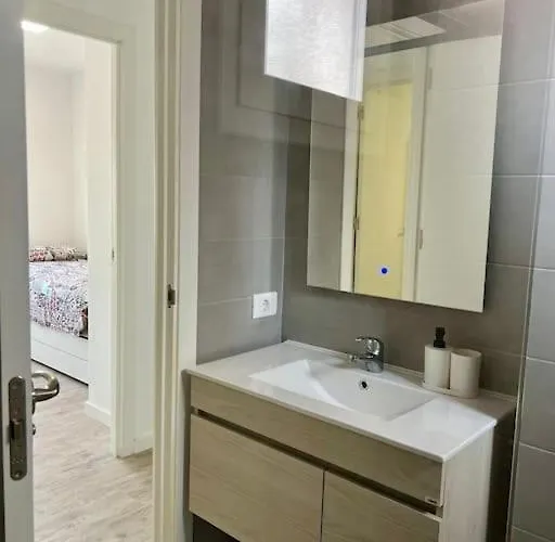 Detail Palmeras * אדחה